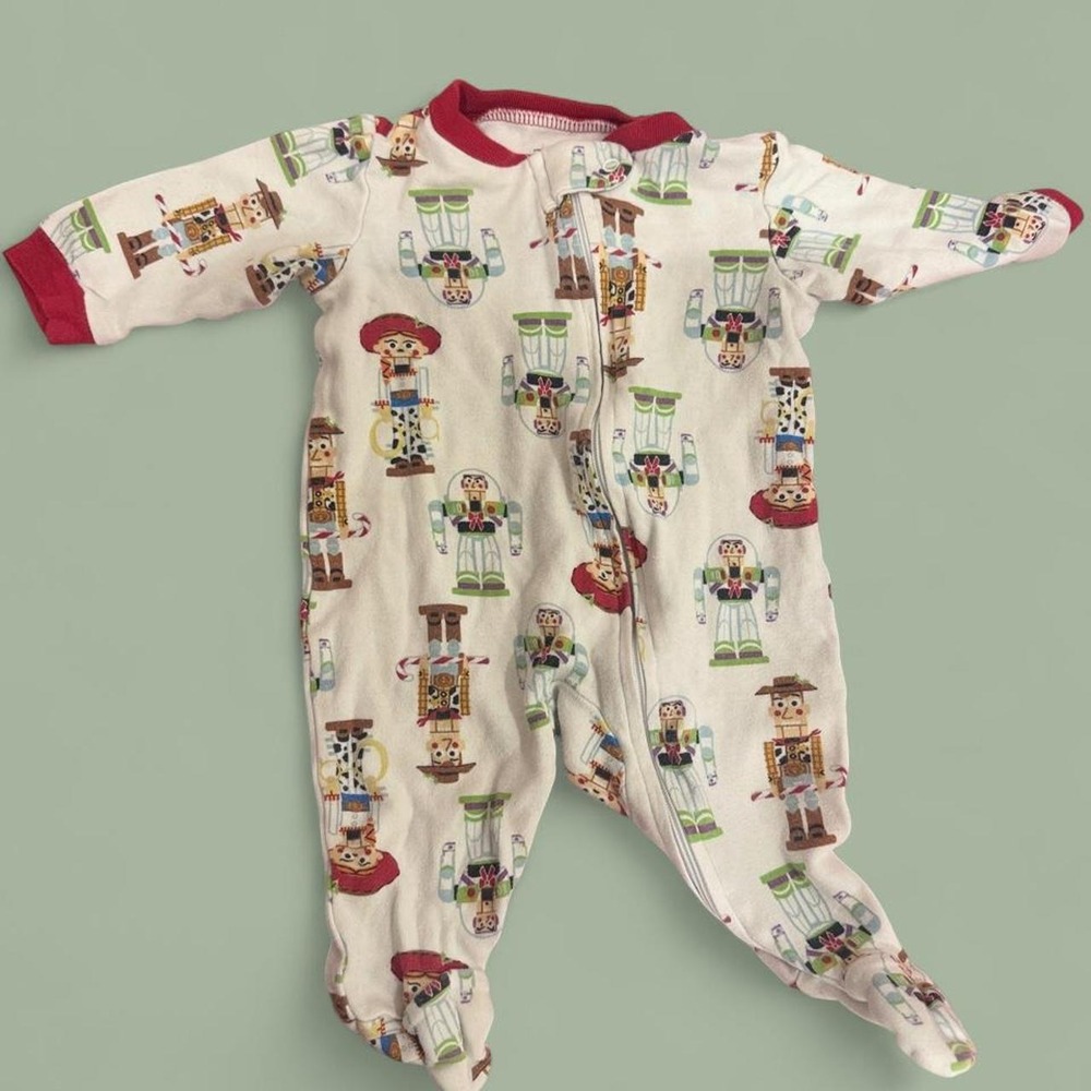 Disney Toy Story Christmas Nutcracker Baby Sleeper 0-3M Cream Red Zip Pajama
